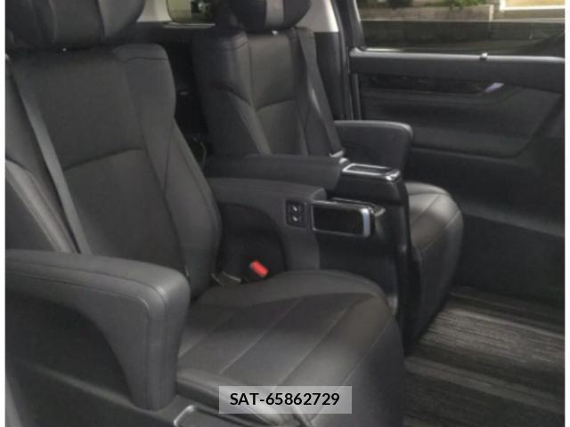 Toyota ALPHARD 2021-03 8285331-3