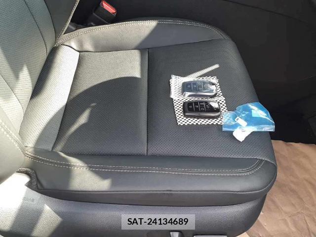 Toyota ALPHARD 2024-12 8285338-5
