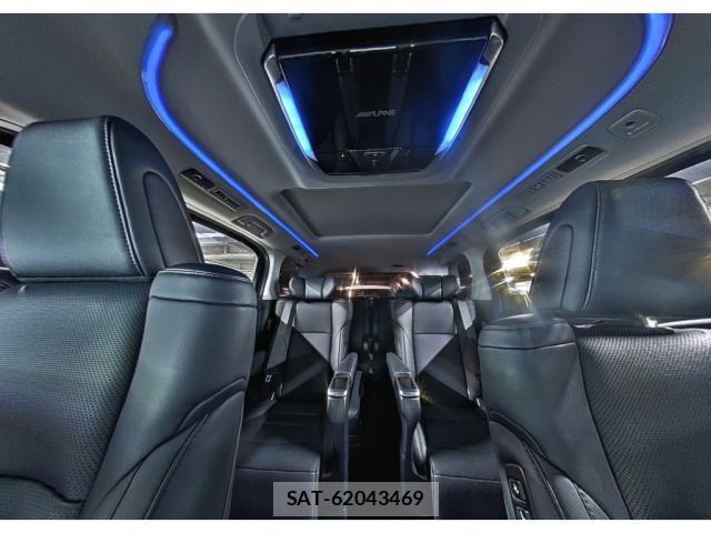 Toyota ALPHARD 2019-11 8285339-3