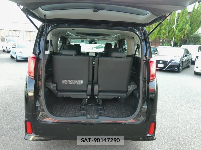 Toyota ALPHARD 2021-09 8285582-16