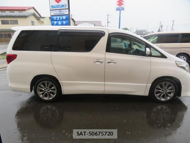Toyota ALPHARD 2011-07 8285651-2