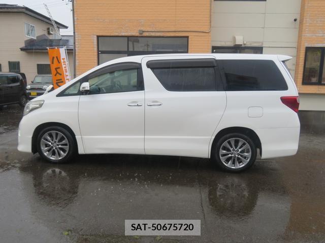 Toyota ALPHARD 2011-07 8285651-3