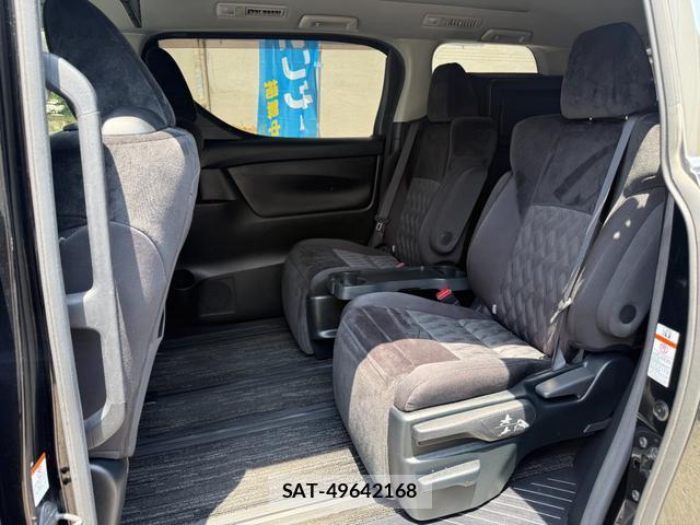 Toyota ALPHARD 2019-09 8285664-13
