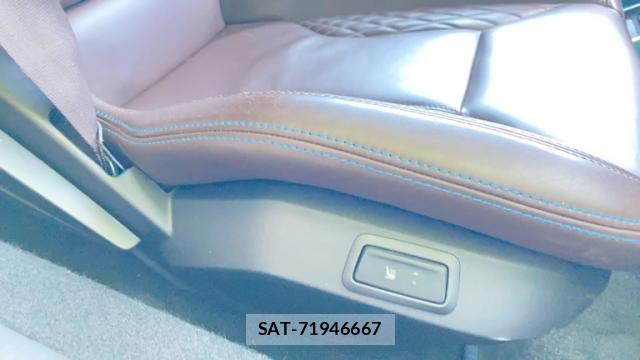 Renault ALPINE 2019-04 8277493-9