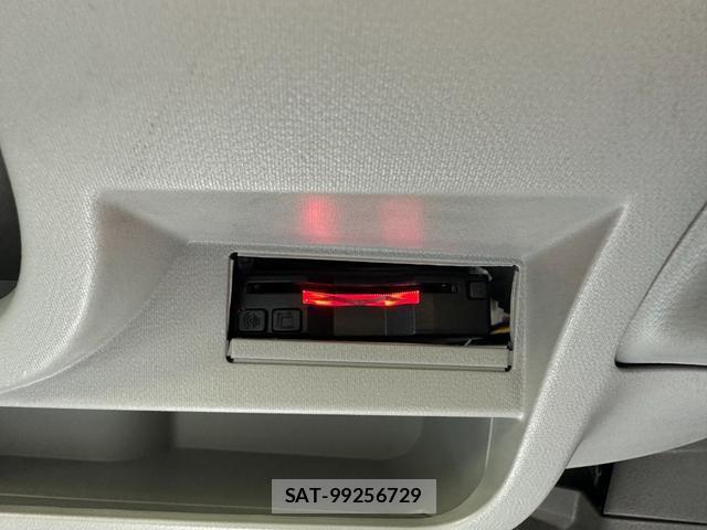 Suzuki ALTO 2015-03 8282969-2