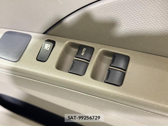 Suzuki ALTO 2015-03 8282969-4