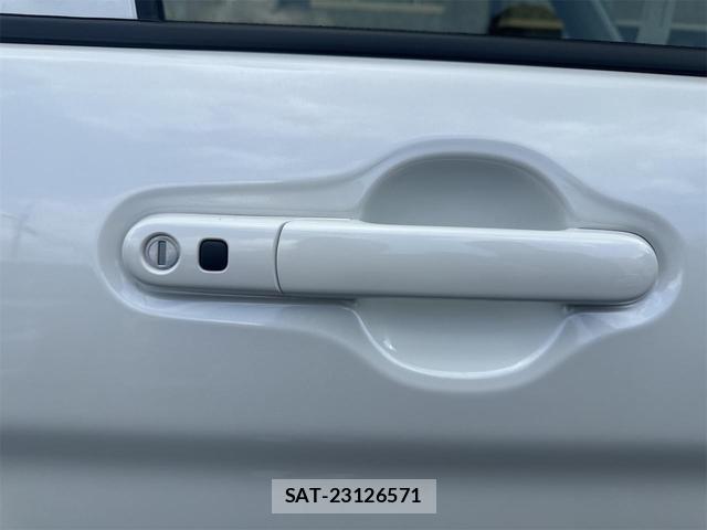 Suzuki LAPIN 2025-10 8277079-4