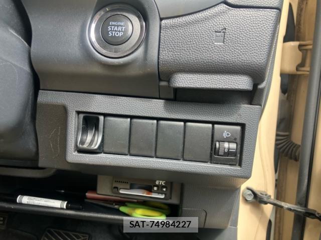 Suzuki LAPIN 2009-08 8279725-16