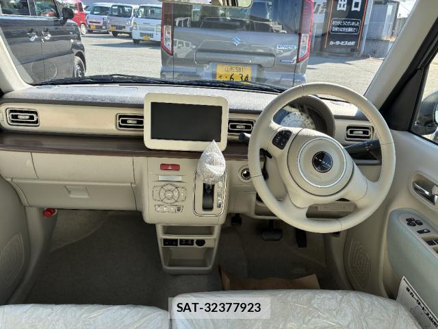 Suzuki LAPIN 2025-10 8280324-2