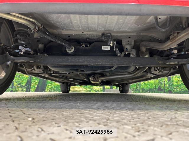 Suzuki ALTO 2018-02 8279365-18