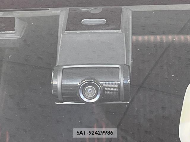 Suzuki ALTO 2018-02 8279365-4