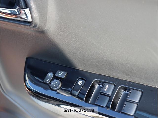 Suzuki ALTO 2017-03 8283414-19