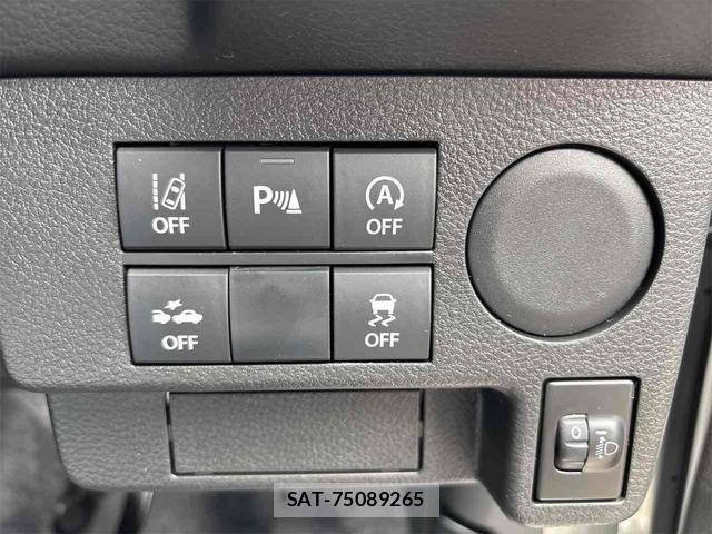 Suzuki ALTO 2025-07 8276828-12
