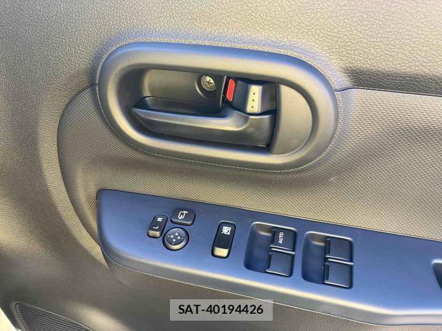 Suzuki ALTO 2026-01 8277104-5