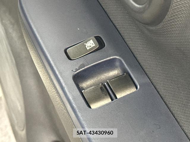 Suzuki ALTO 2022-11 8277787-12