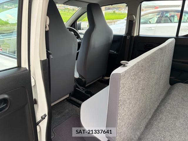Suzuki ALTO 2016-06 8277844-18