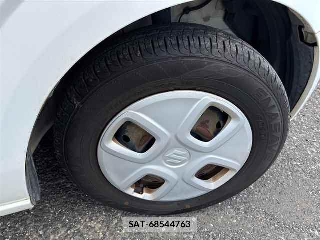 Suzuki ALTO 2017-05 8277882-3