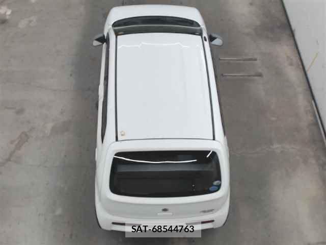 Suzuki ALTO 2017-05 8277882-6