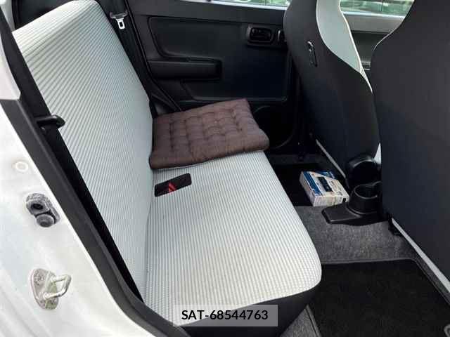 Suzuki ALTO 2017-05 8277882-7