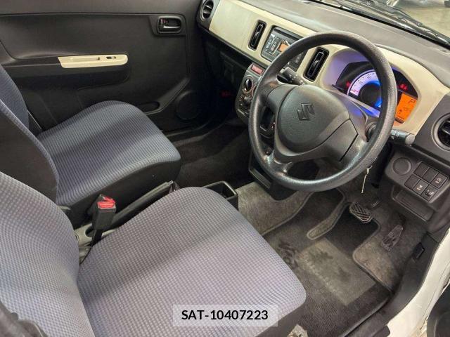 Suzuki ALTO 2021-06 8277930-3
