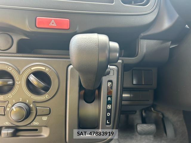 Suzuki ALTO 2025-10 8277985-12