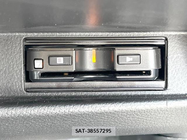 Suzuki ALTO 2018-04 8279777-5
