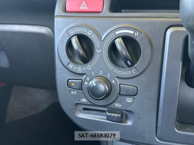 Suzuki ALTO 2021-04 8281196-8