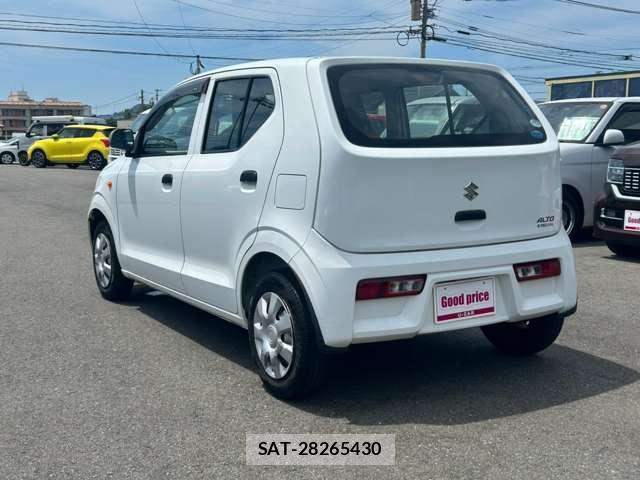 Suzuki ALTO 2015-08 8284023-13