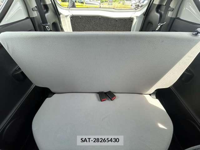 Suzuki ALTO 2015-08 8284023-6