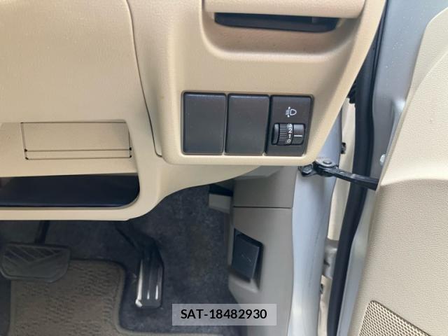 Suzuki ALTO 2014-03 8284816-5