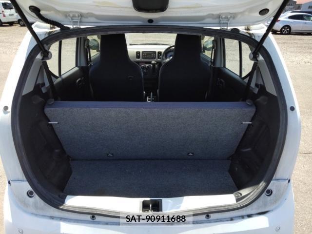 Suzuki ALTO 2019-07 8285695-5