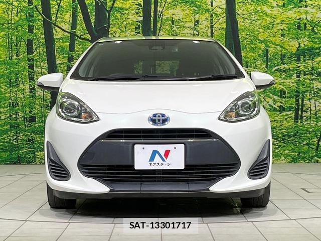 Toyota AQUA 2017-06 8276715-13