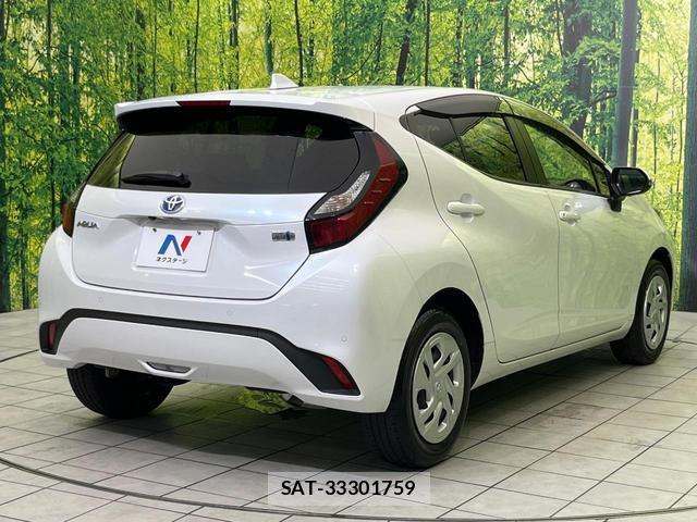 Toyota AQUA 2023-02 8276761-16
