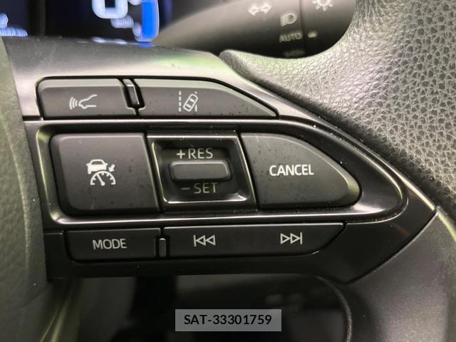 Toyota AQUA 2023-02 8276761-4