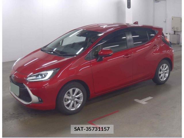 Toyota AQUA 2021-12 8277030-3