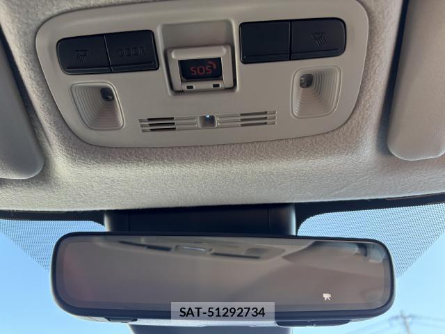 Toyota AQUA 2025-01 8277044-16