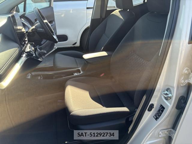 Toyota AQUA 2025-01 8277044-6