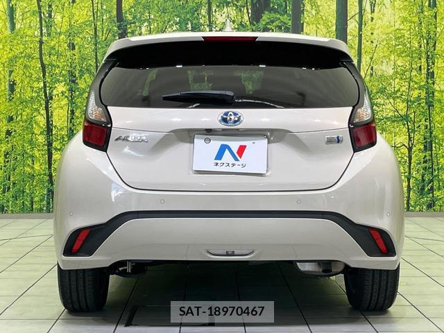 Toyota AQUA 2021-12 8277053-14