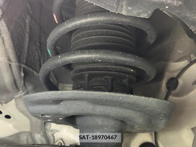 Toyota AQUA 2021-12 8277053-19