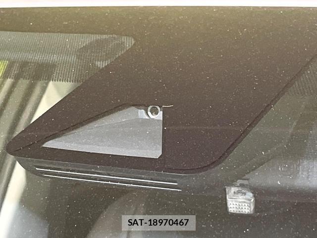 Toyota AQUA 2021-12 8277053-4
