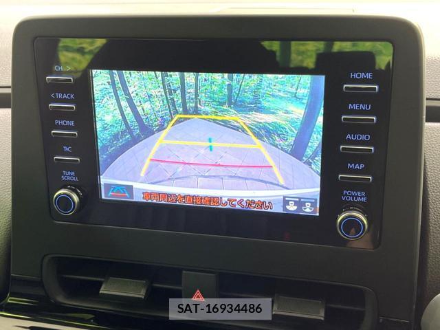 Toyota AQUA 2022-03 8277410-4