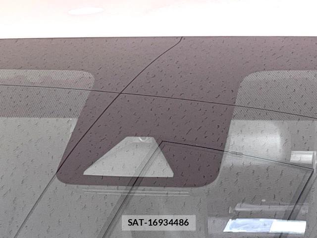 Toyota AQUA 2022-03 8277410-5