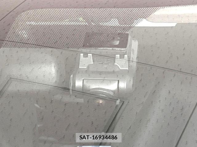 Toyota AQUA 2022-03 8277410-7