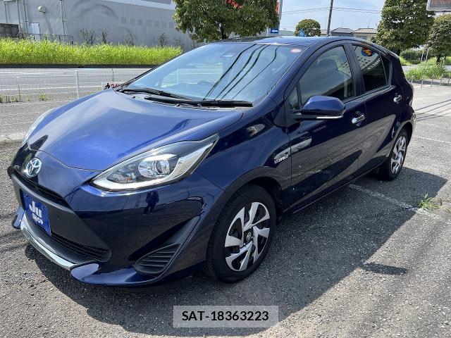 Toyota AQUA 2020-03 8277688-0