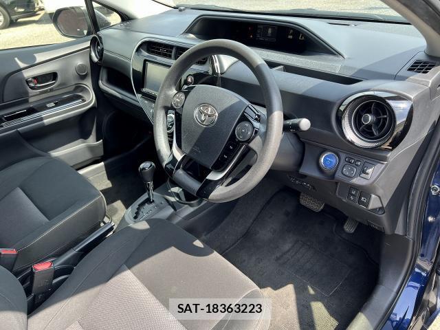 Toyota AQUA 2020-03 8277688-16
