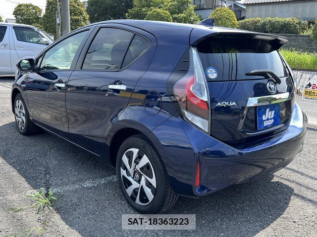 Toyota AQUA 2020-03 8277688-9