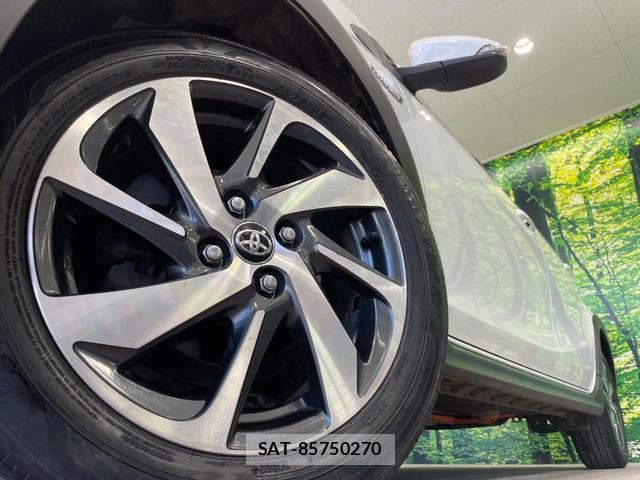 Toyota AQUA 2018-04 8277843-12