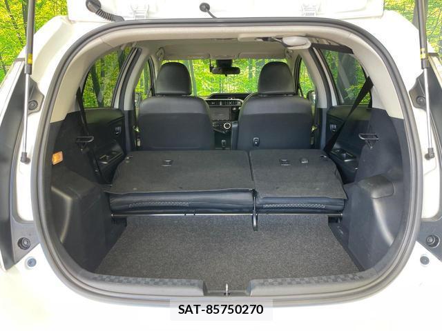 Toyota AQUA 2018-04 8277843-9