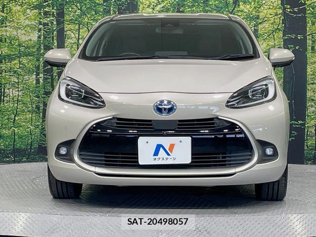 Toyota AQUA 2022-12 8278042-13