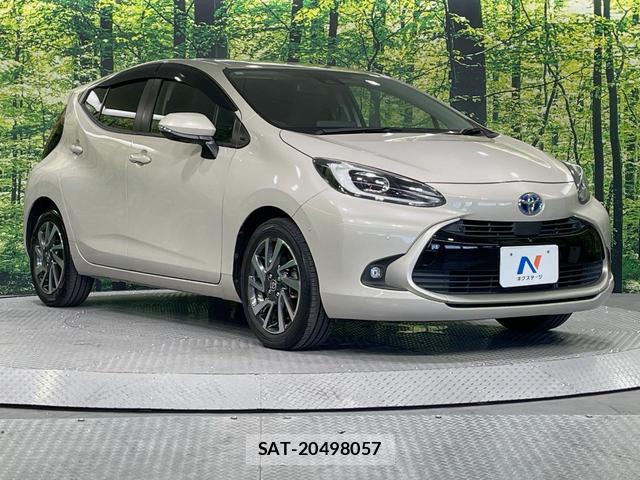 Toyota AQUA 2022-12 8278042-15